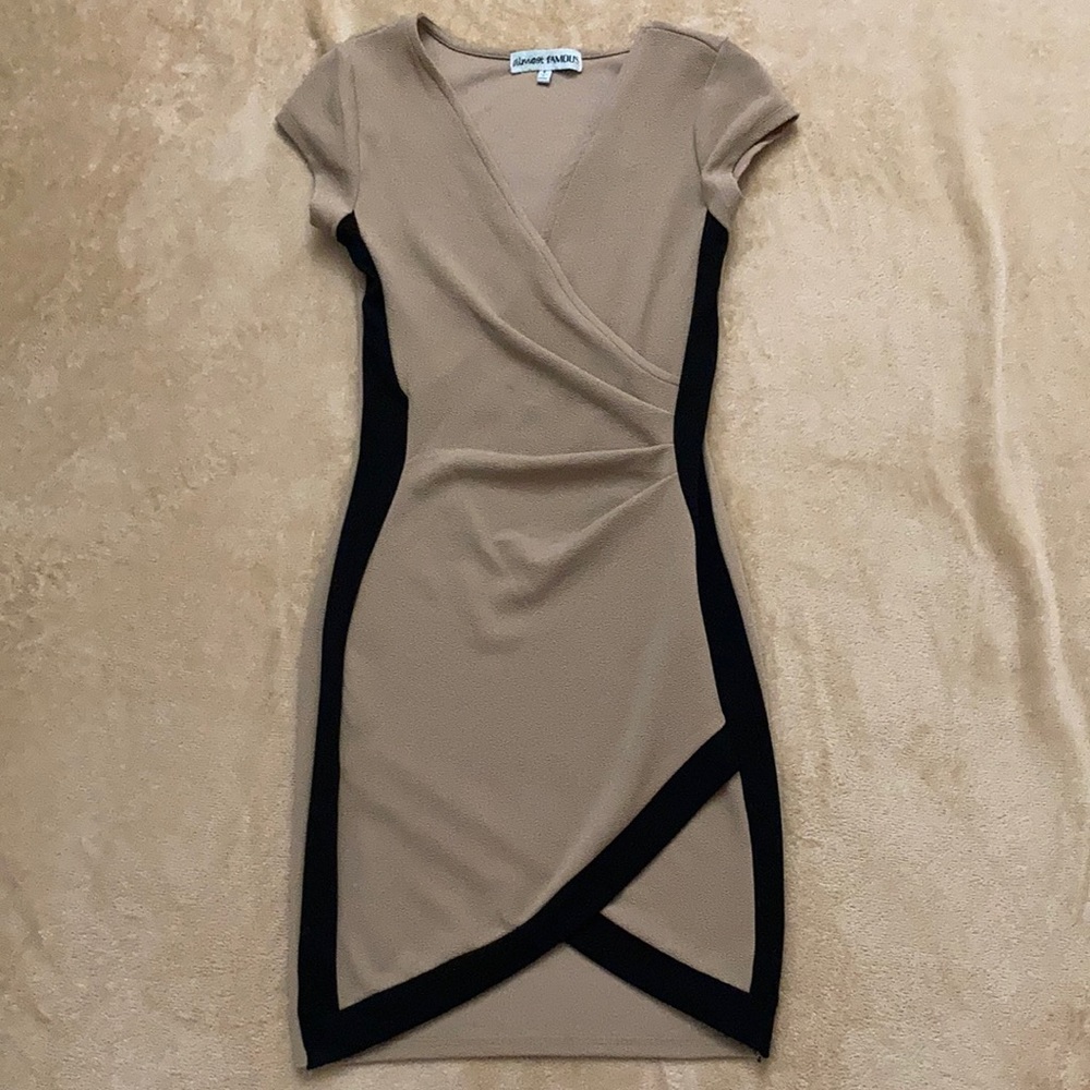 Classy dress🤎